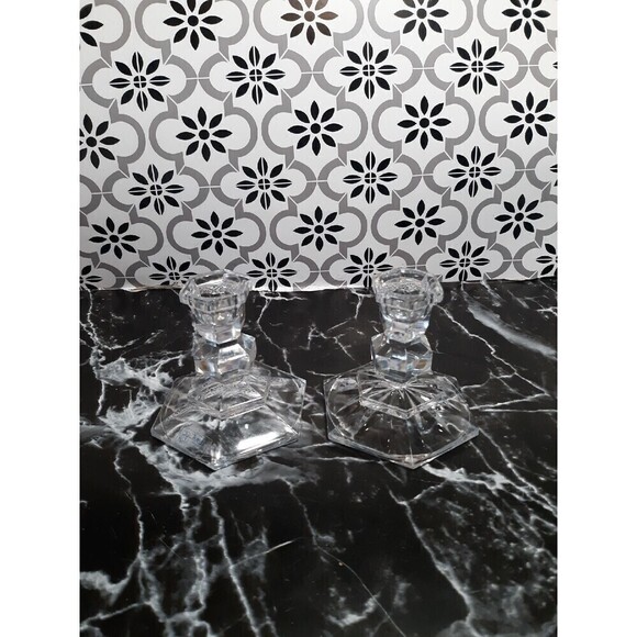 Two Towle 24% lead crystal Austria candle holders - Picture 1 of 4